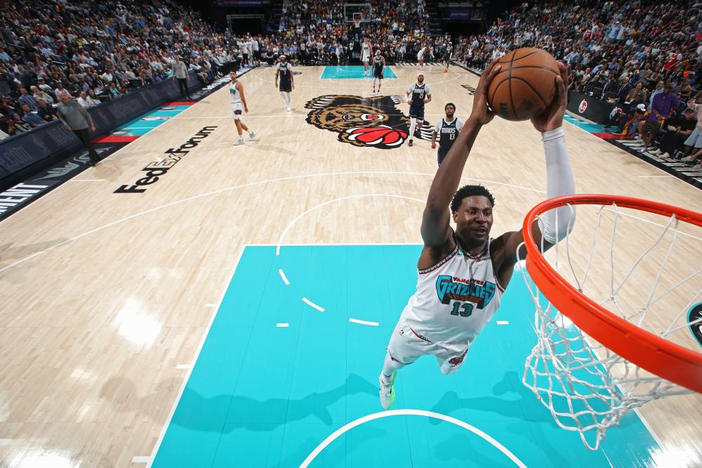 他能够与巴 他能够与巴